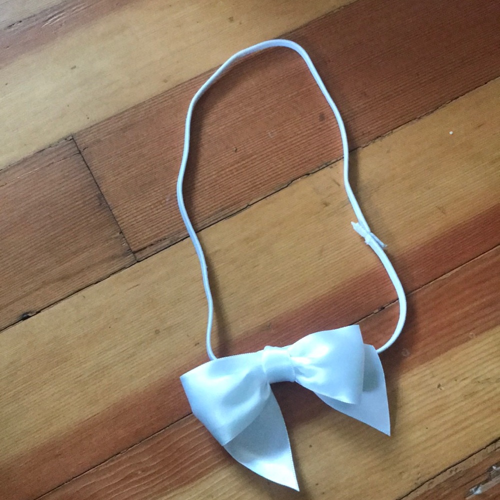 💝 10/$10 💝 White Satin Elastic Headband